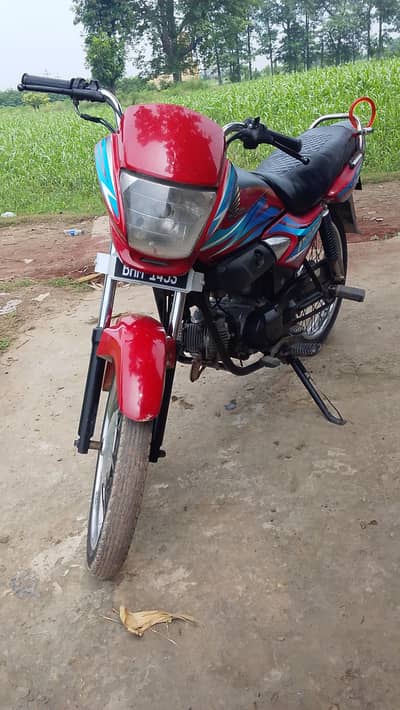 Honda Pridor 2015 all okay koi maslam nahin hai engine pack hai