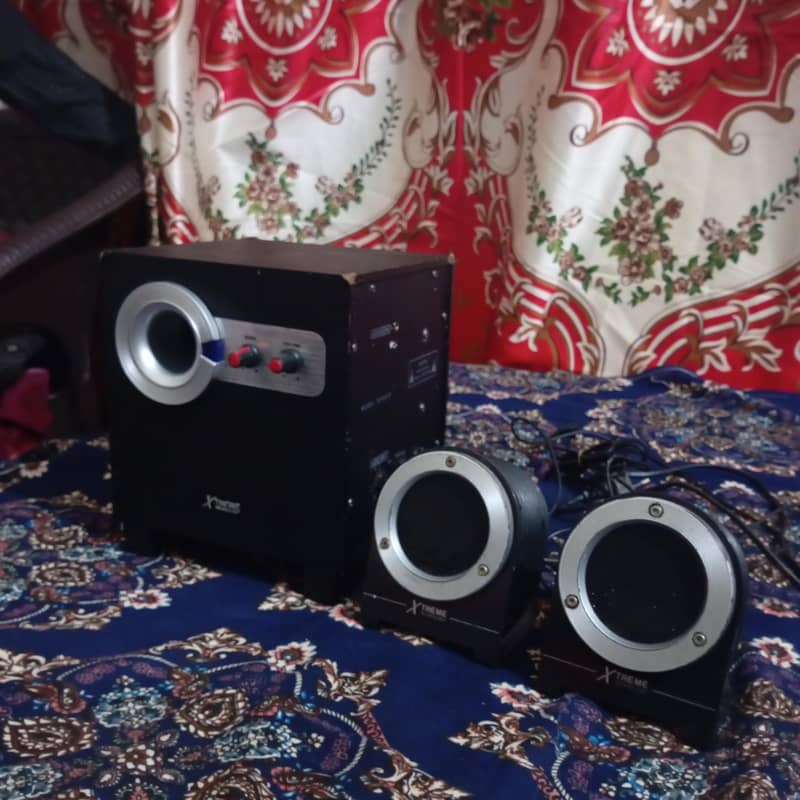 speaker 0