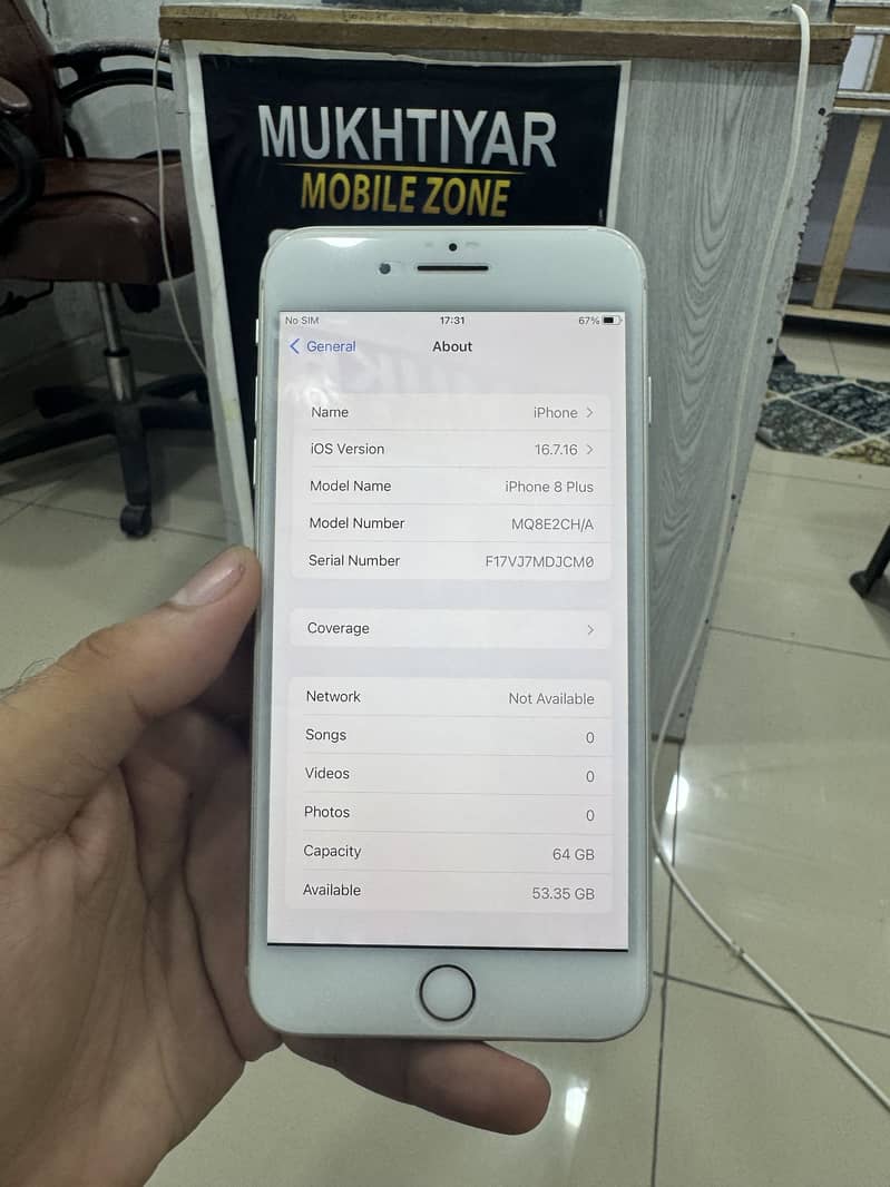 Apple iPhone 8 Plus 7