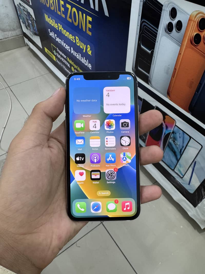 Apple iPhone X 1