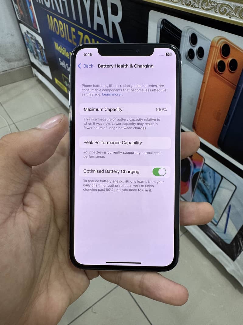 Apple iPhone X 9