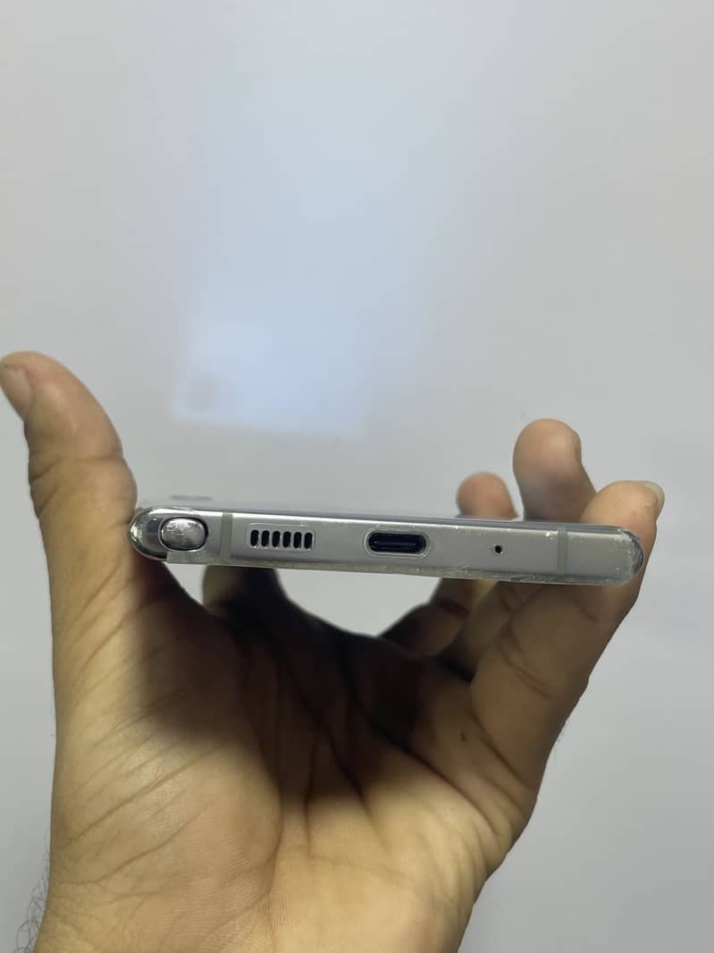 Samsung Mobile Note 10 Plus 4