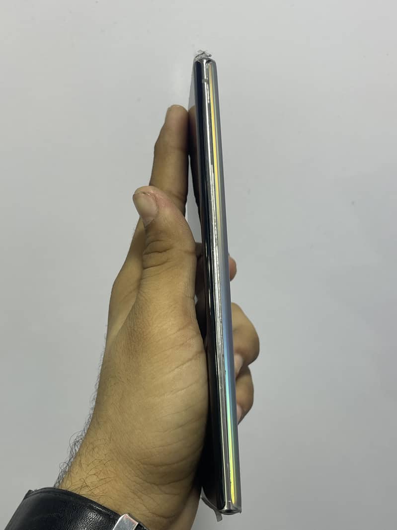 Samsung Mobile Note 10 Plus 5