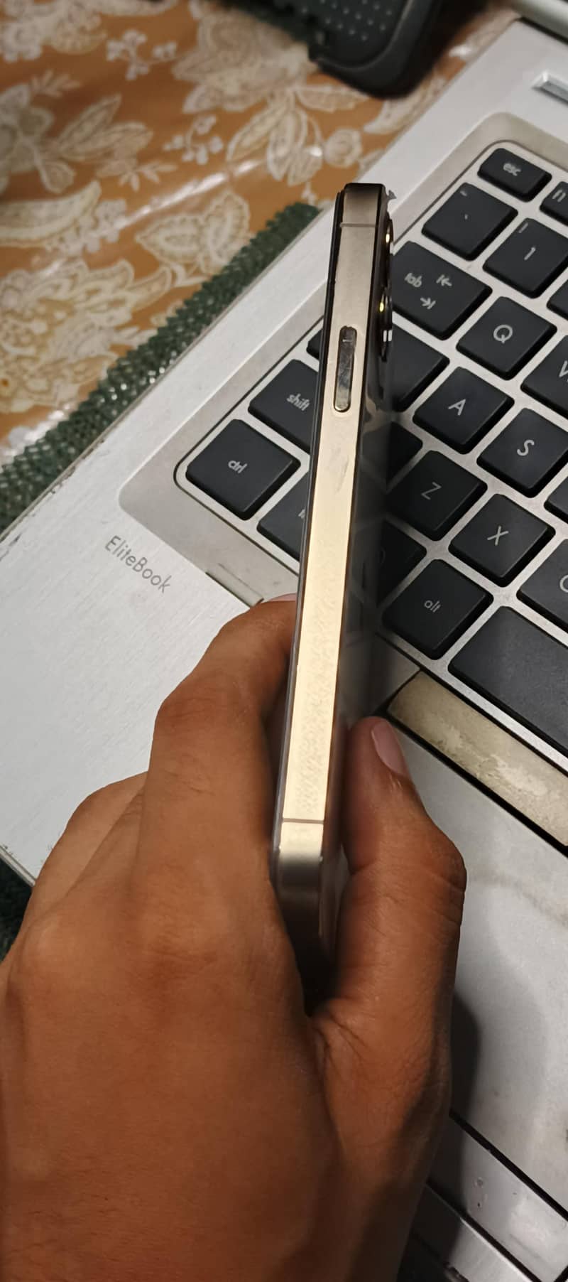 Apple iPhone 12 Pro 3