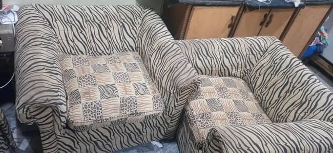 4 seater havey sofa for small faimly