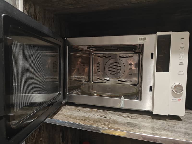 Microwave 1