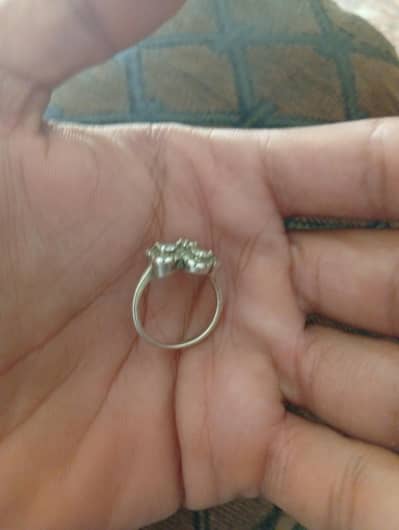 chandi ke ring h