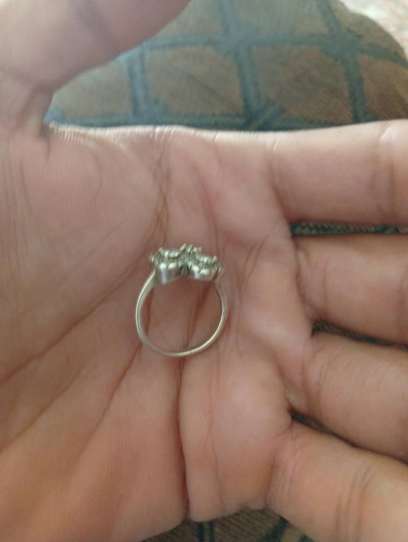 chandi ke ring h 0