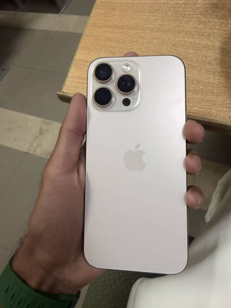 iPhone 16 Pro Max 256 GB Dessert Titanium (Non PTA) fixed 1