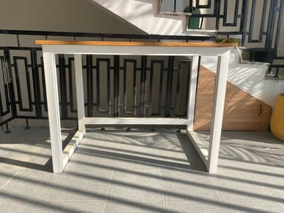 Premium Wooden Table
