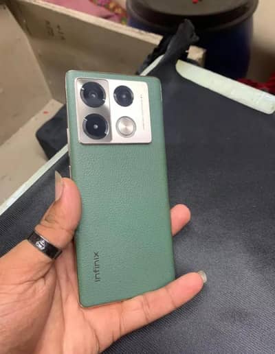 Infinix Note 40 Pro
