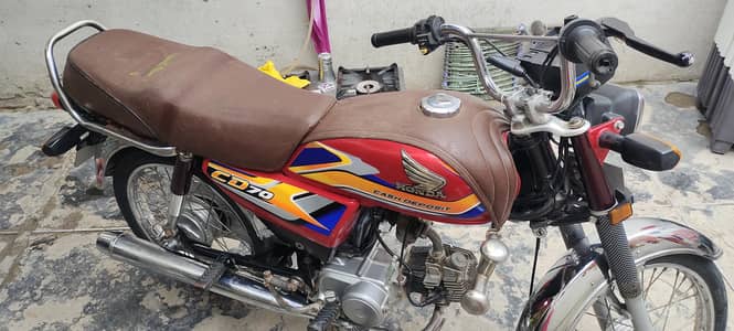 CD 70 for sale in good condition