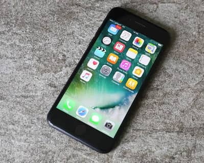 Apple iPhone 7