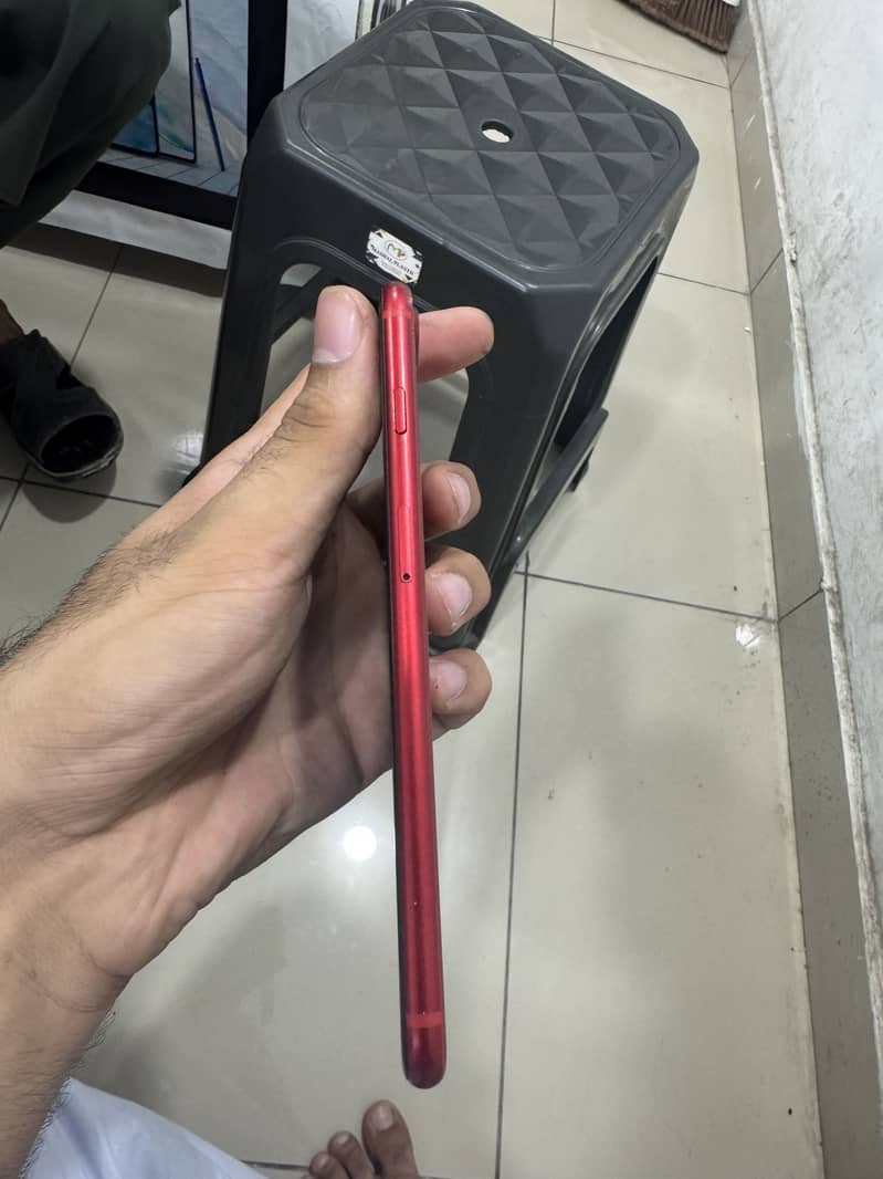 Apple iPhone 8 Plus 2