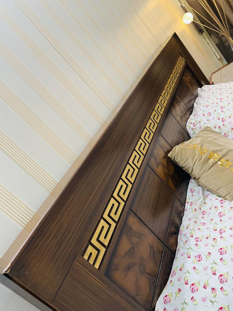 Bed and Side Tables 4