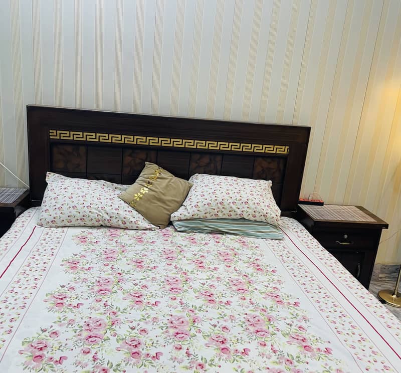 Bed and Side Tables 6