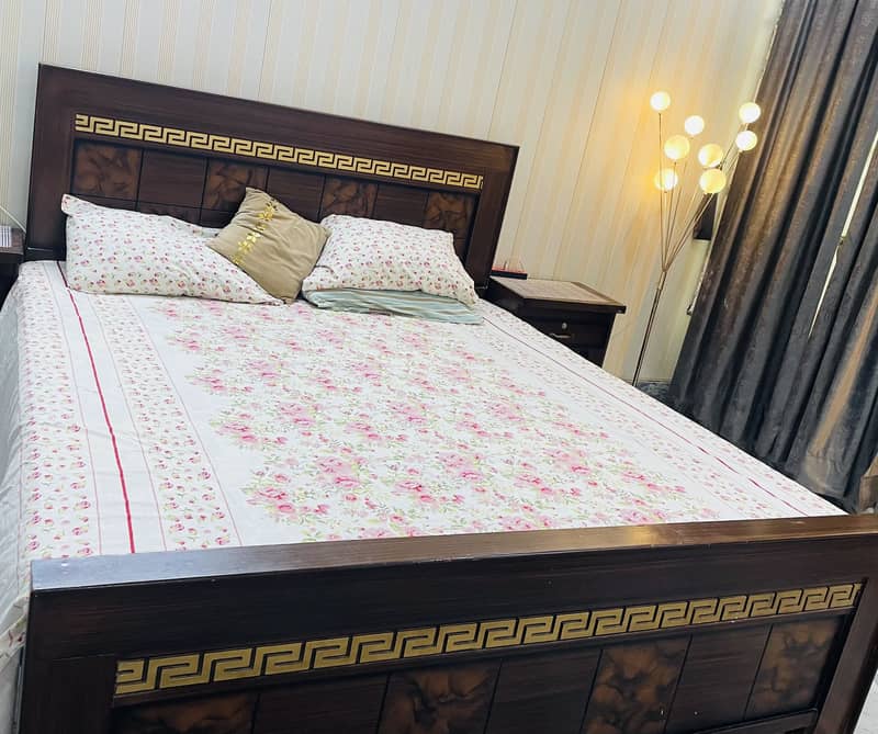 Bed and Side Tables 8