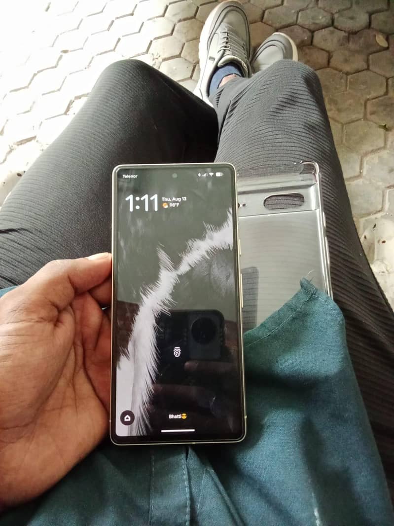 Google Pixel 7 5