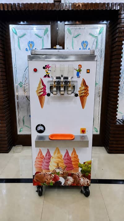 Commercial Ice Cream Machine 2 Ton – 275,000 PKR, Free Delivery
