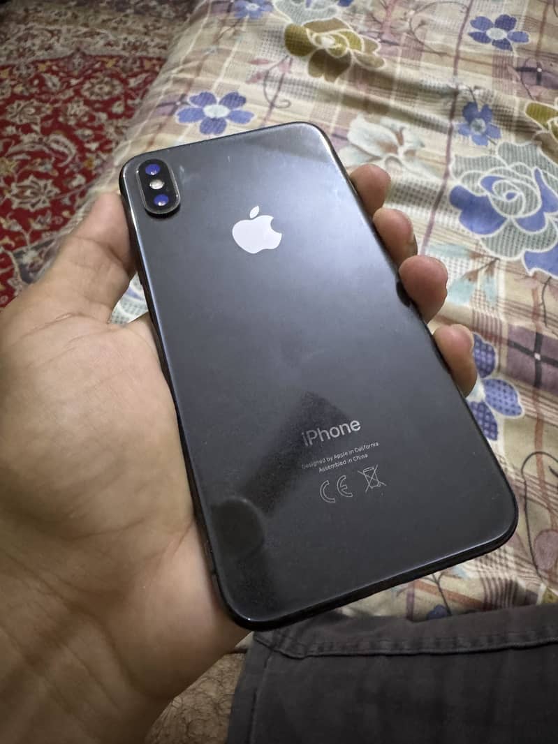 Apple iPhone X 0