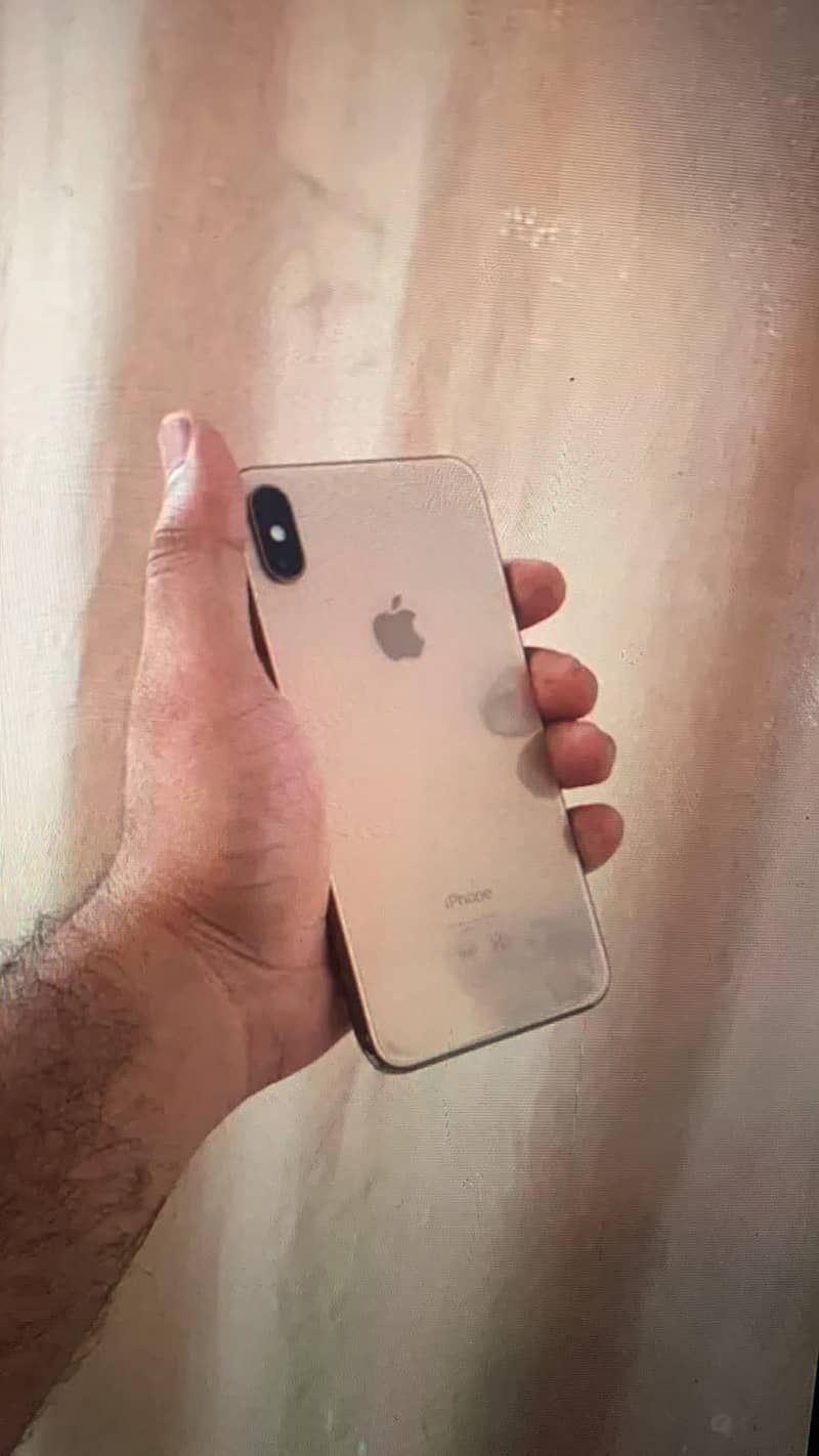 iphone xs max 1