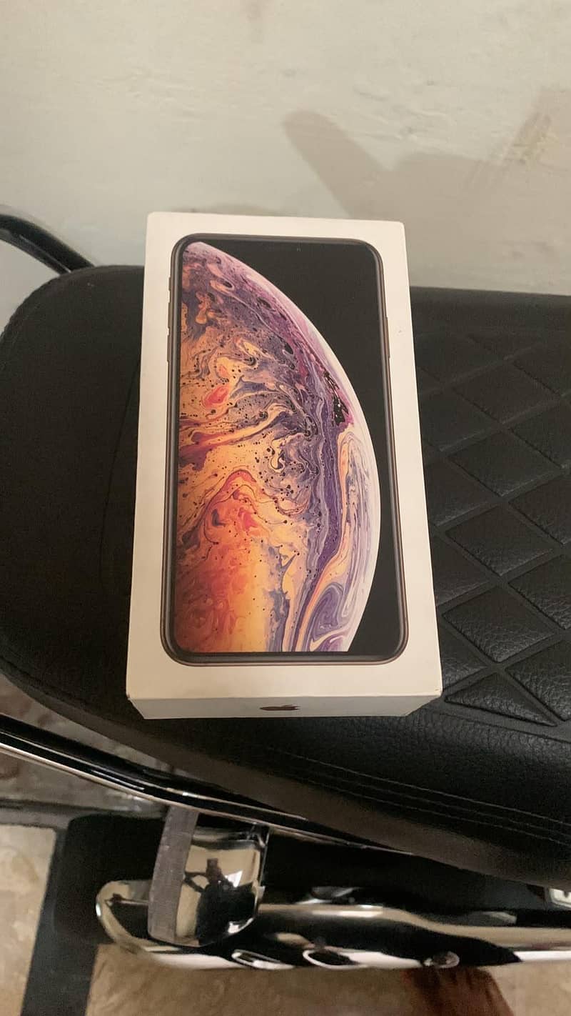 iphone xs max 2