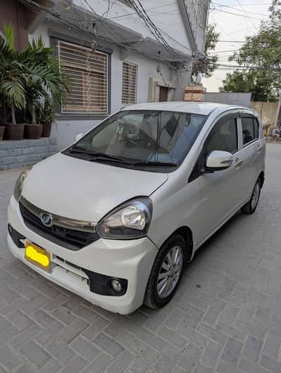 Daihatsu Mira 2016 /2018 E:s G Gold edition SA 35th Anniversary