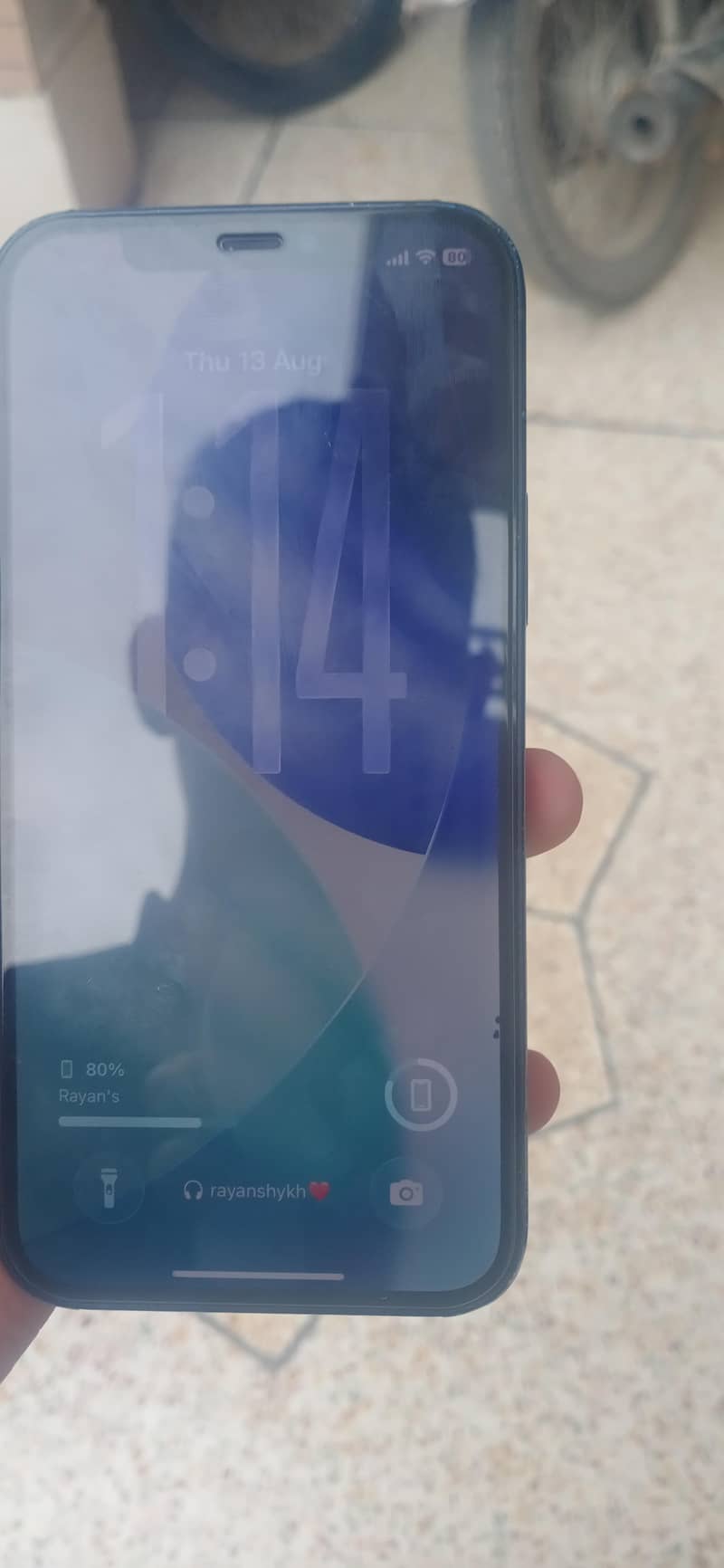 Apple iPhone 12 2
