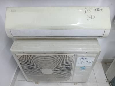 Gree 1.5 ton DC inverter outclass cooling/0321/0833328/fully oky