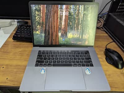 Macbook pro 2019 15 inch 32/512