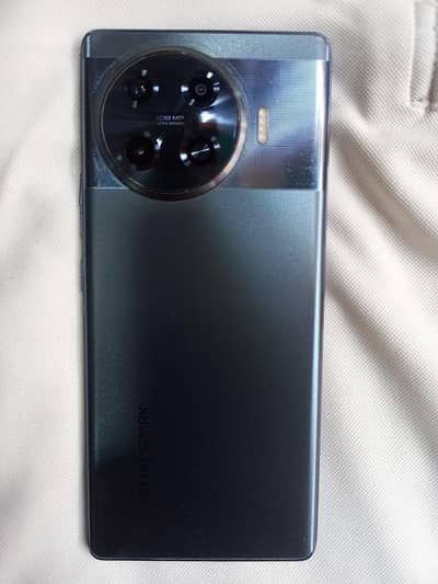 Tecno Spark 20 Pro Plus