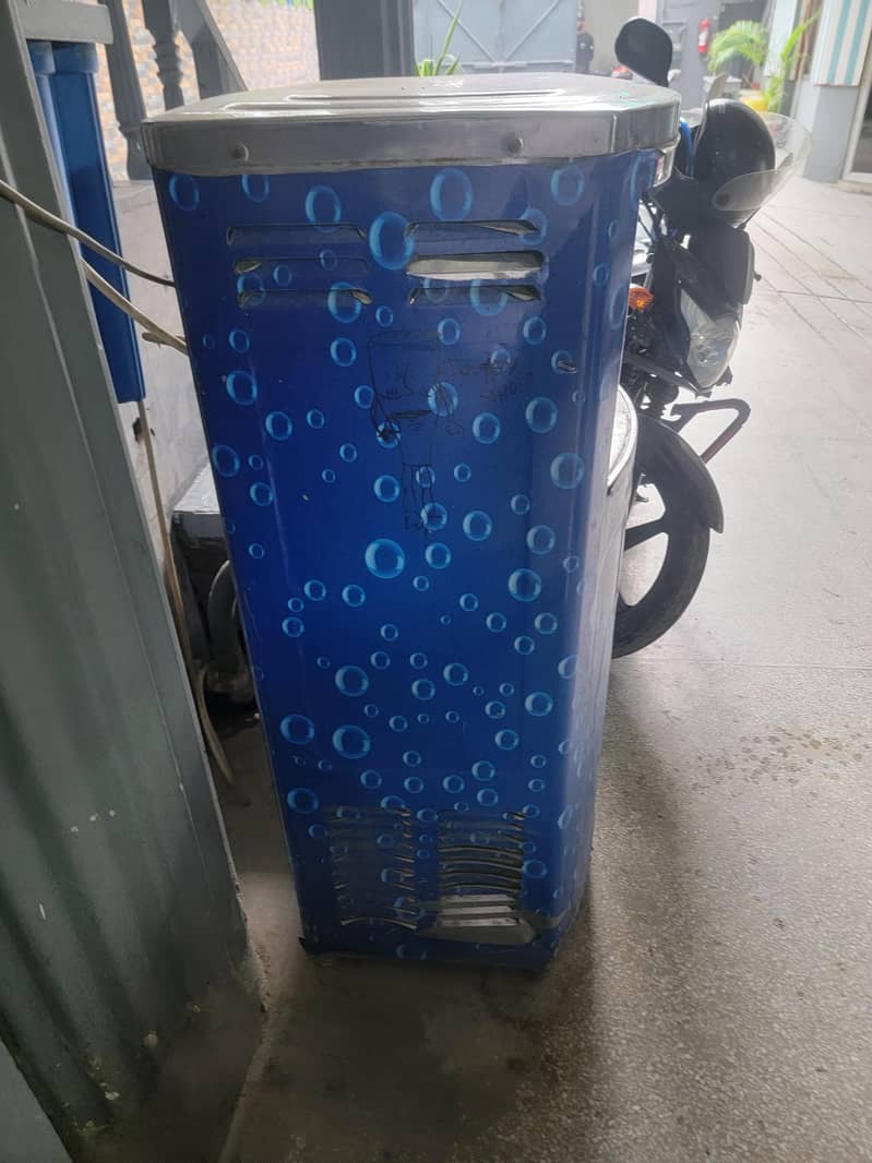 Cooler 1