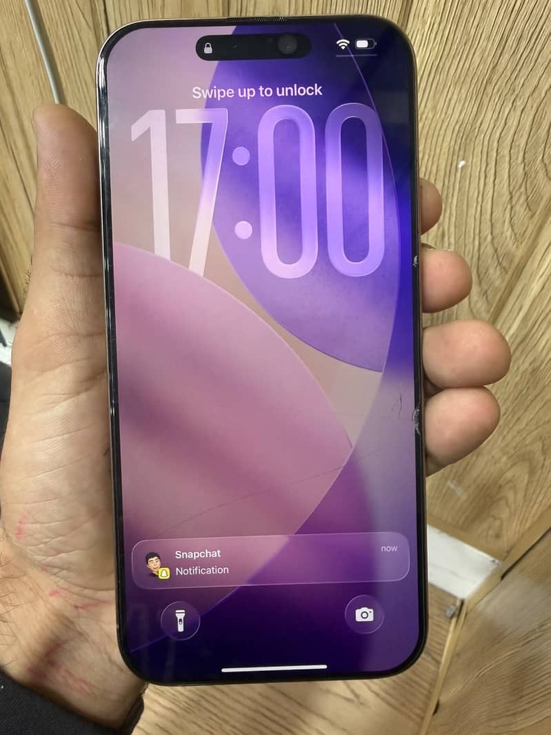 Apple iPhone 16 Pro Max 5