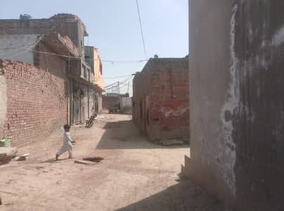 3 Marla Plot For Sale Few Steps From 200ft And New Defence Road And Near Ferozepur