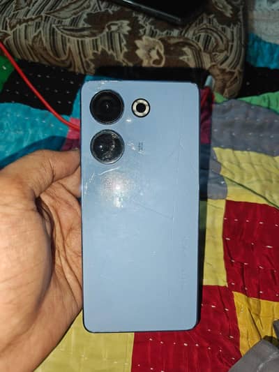 Tecno CAMON 20