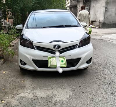 Toyota Vitz 2011