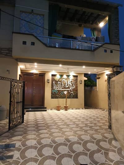 10 Marla House For Sale In Bahira Town Lahore