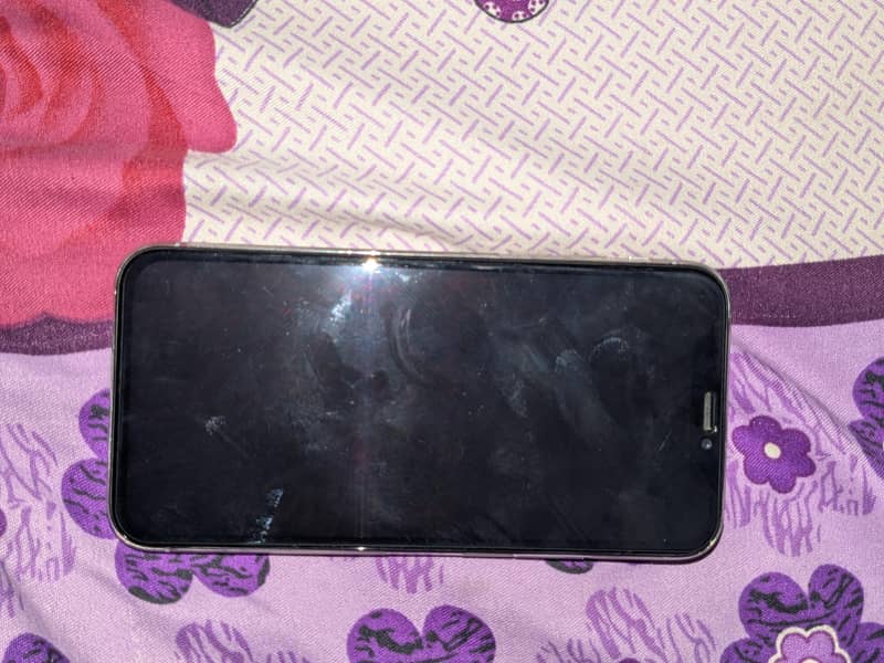 Apple iPhone X 3
