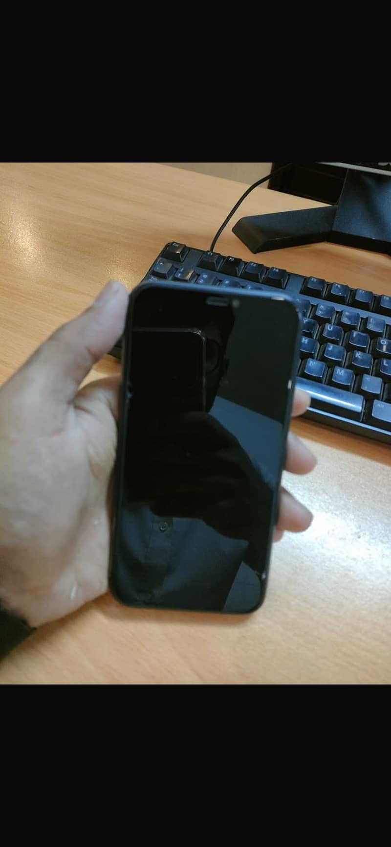 Apple iPhone 11 0