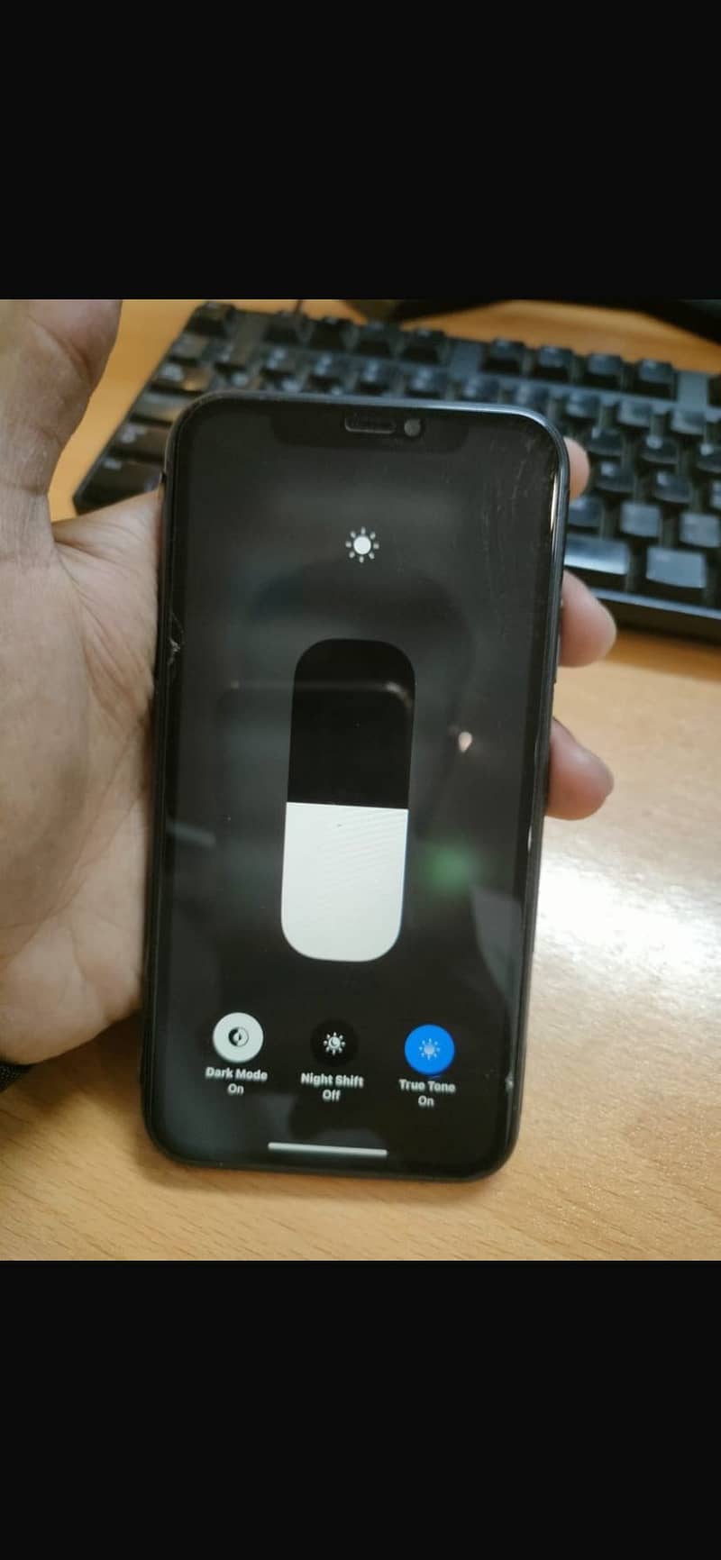 Apple iPhone 11 4