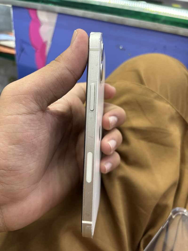 Apple iPhone 12 1