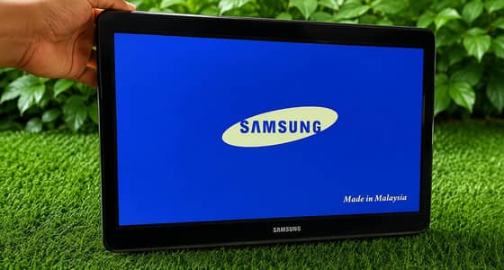 LCD 19 inch
