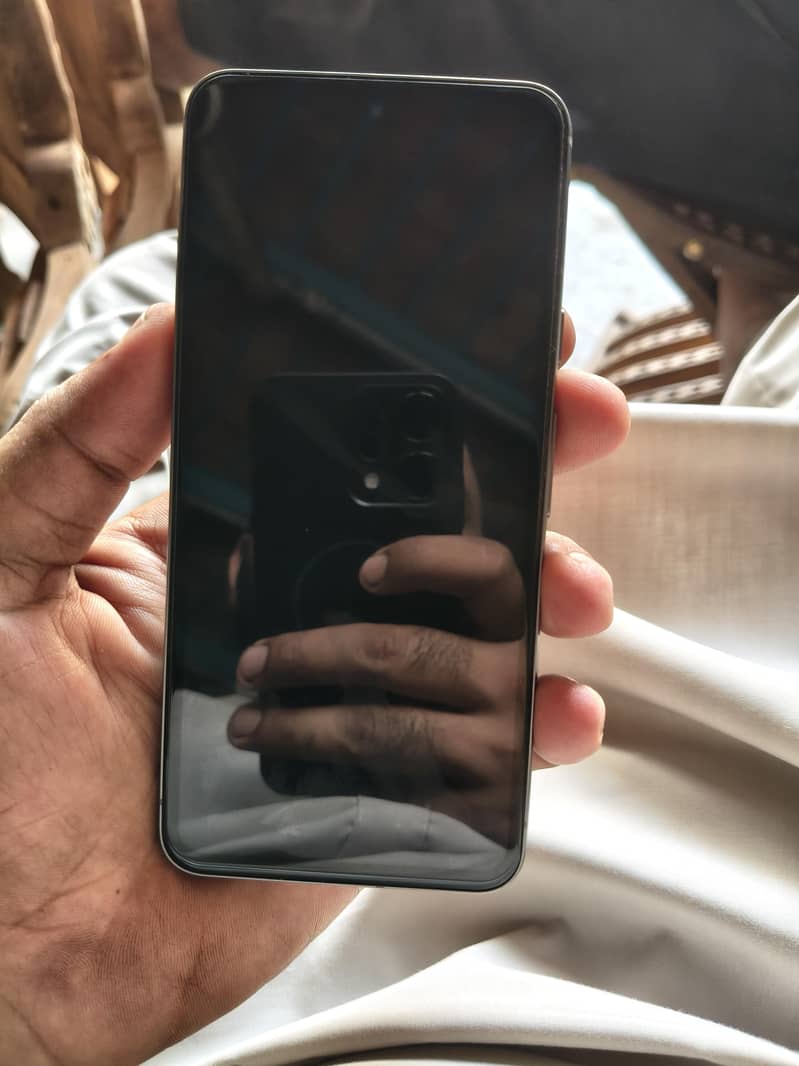 Google Pixel 8 1