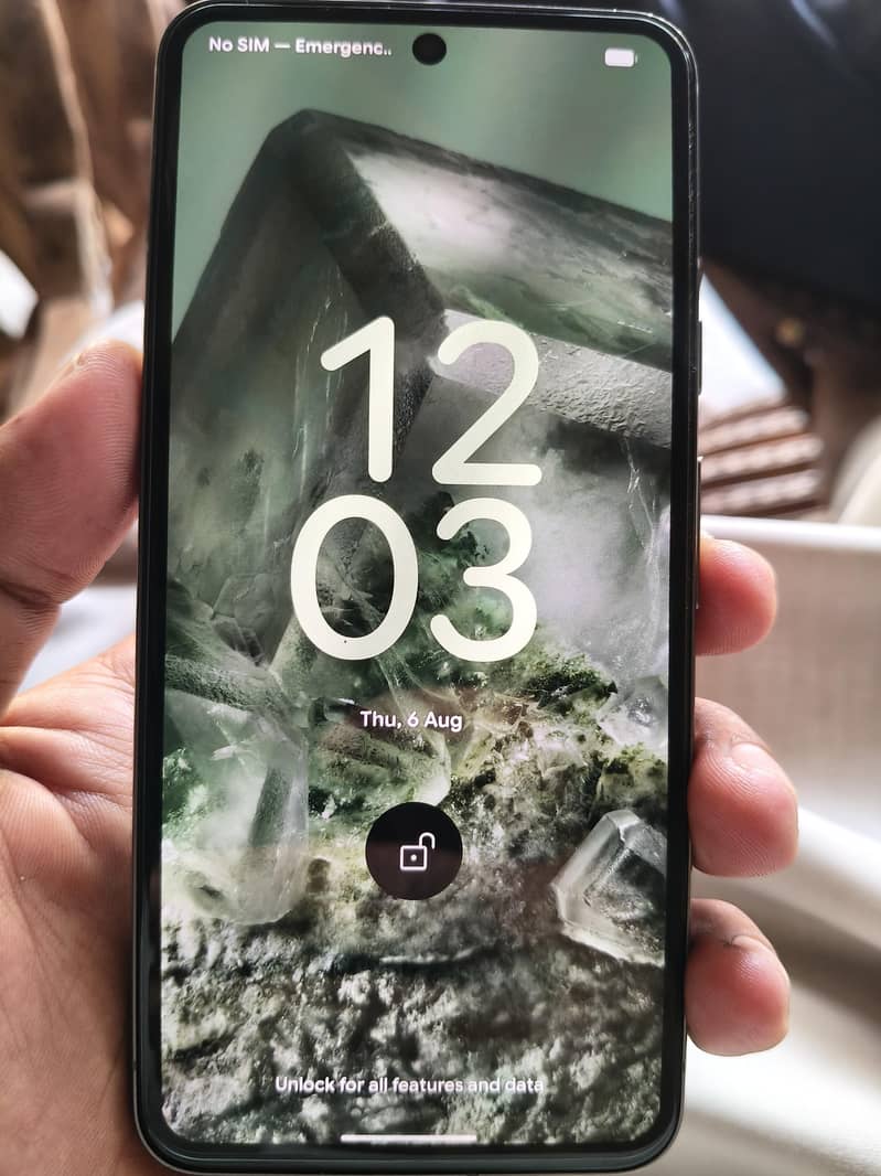 Google Pixel 8 2