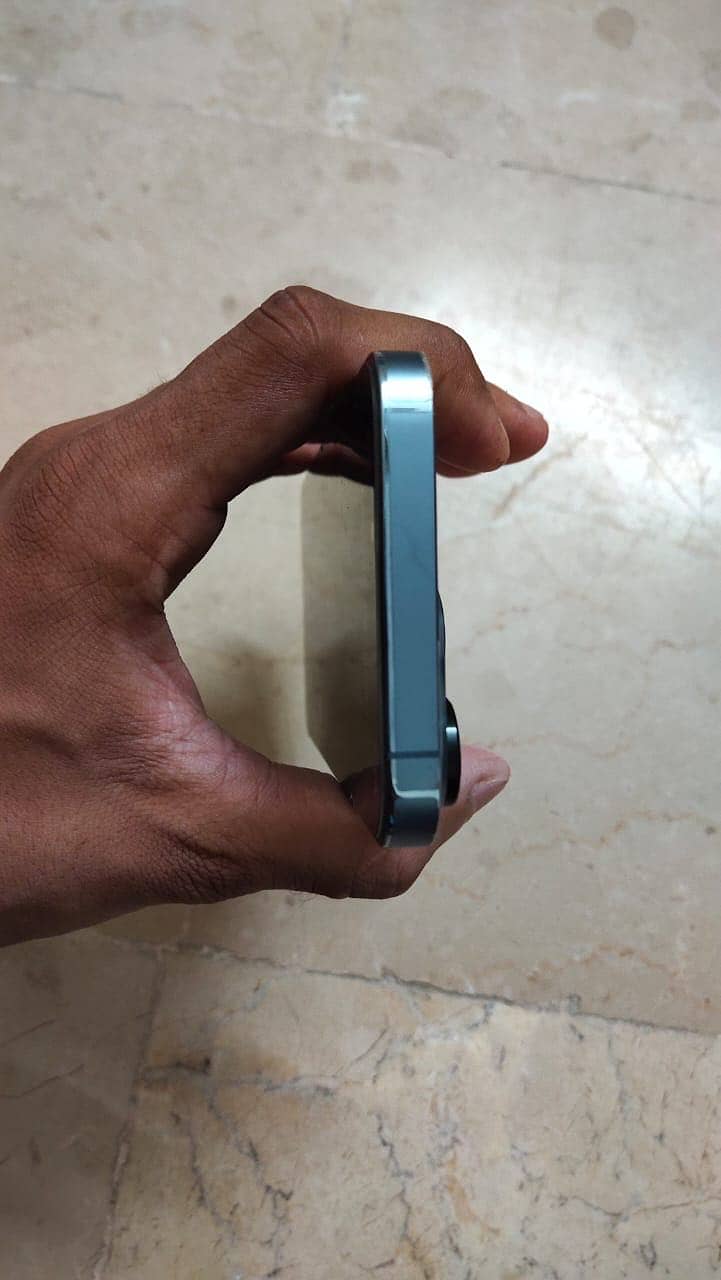 iPhone 13 Pro jv 5