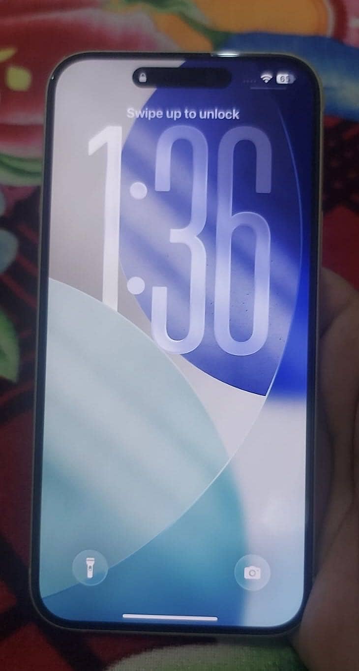 Apple iPhone 15 plus 3