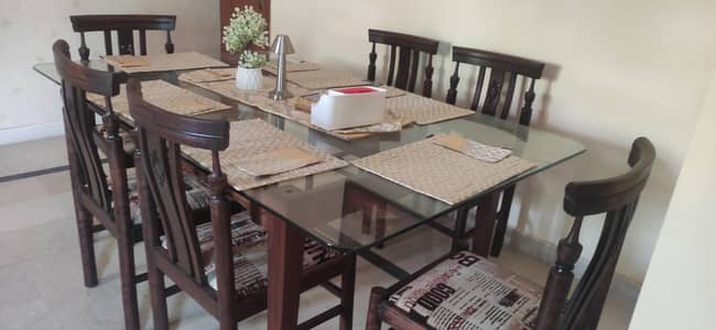 dinning table with six chair