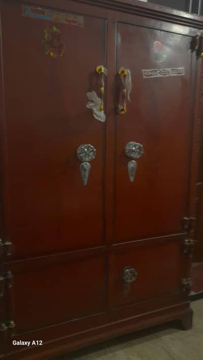 HEAVY IRON/STEEL WARDROBE IN NEW CONDITION.