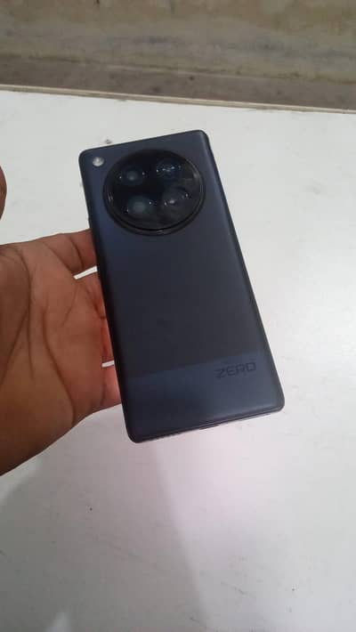 mobile phone bilkul okay hai 10 bye 9