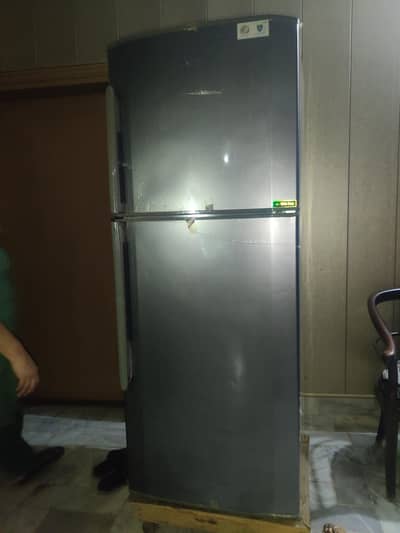 haier fridge HRF-380